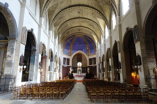 église Saint-Symphorien-les-Carmes