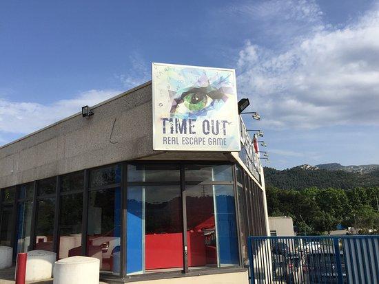 Time Out Real Escape Game