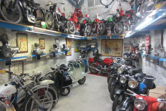 le Musée de la Moto d'Entrevaux