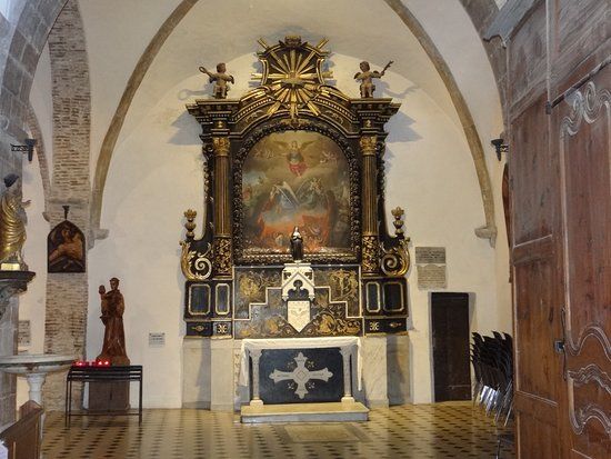 la Collégiale de la Conversion de Saint-Paul